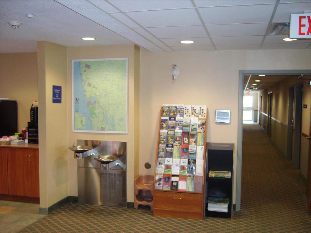 Parry Sound Inn And Suites Exterior foto